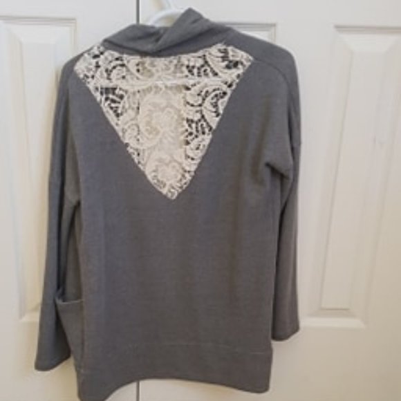 Bluenotes Gray Cardigan with Lace Detail on Back - Picture 2 of 3